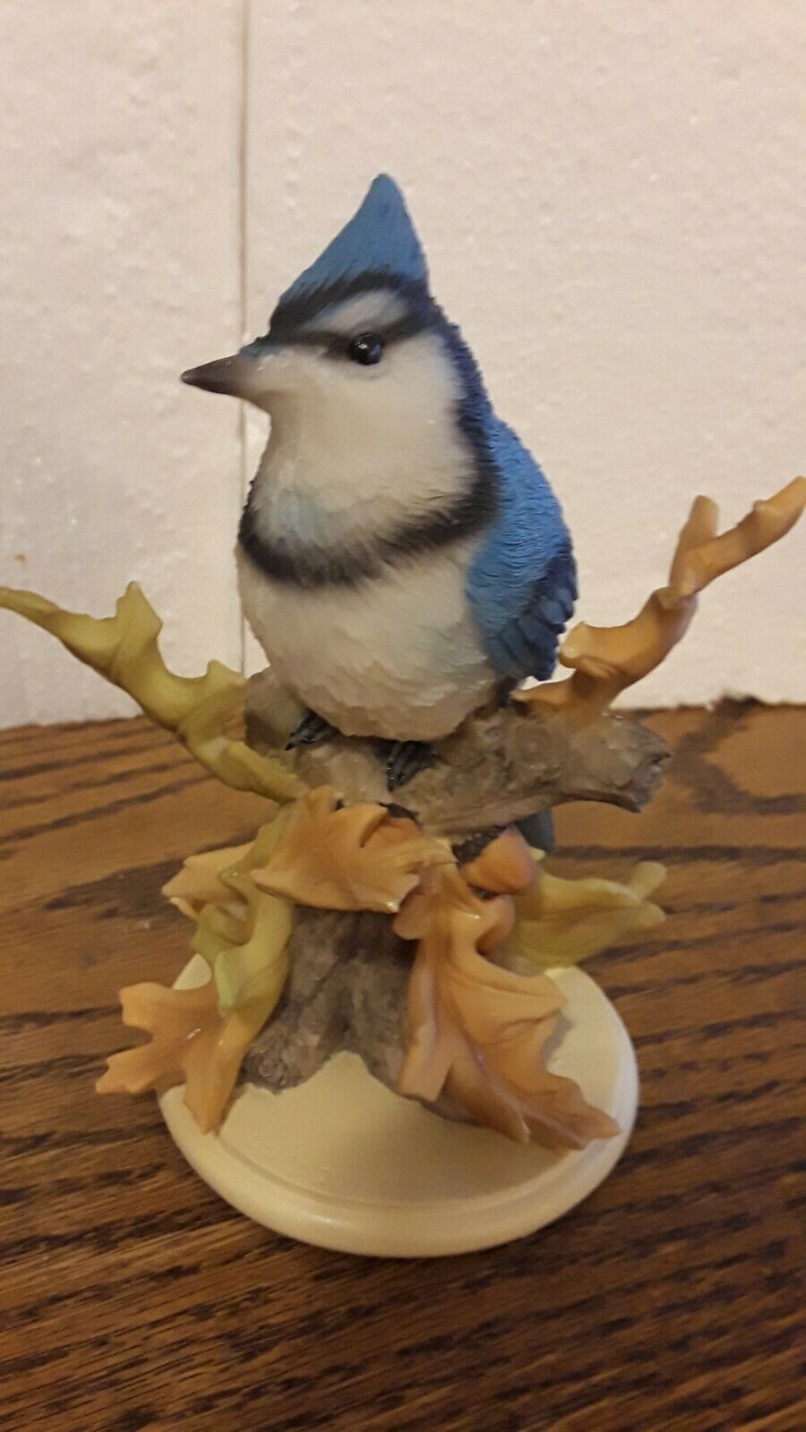 Stone Critters - Bluejay on Oak Leaves - The Encore Group - SC-1661